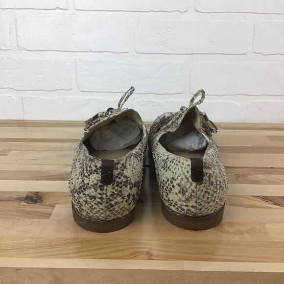 RUDSAK studded flats snake pattern shoes size 39 flats cream silver spikes - Picture 2 of 14